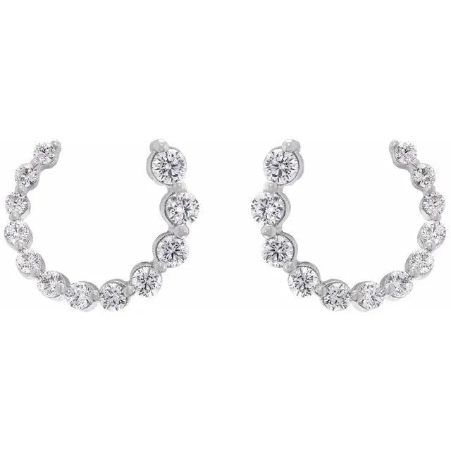 Elegant diamond stud earrings in solid gold for women