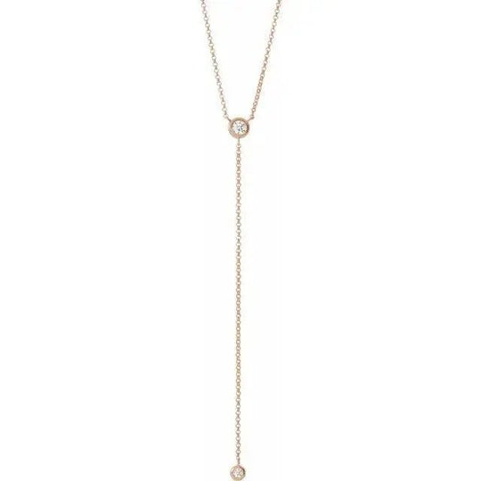 Elegant lariat necklace in 14K gold with 1/5 carat diamond