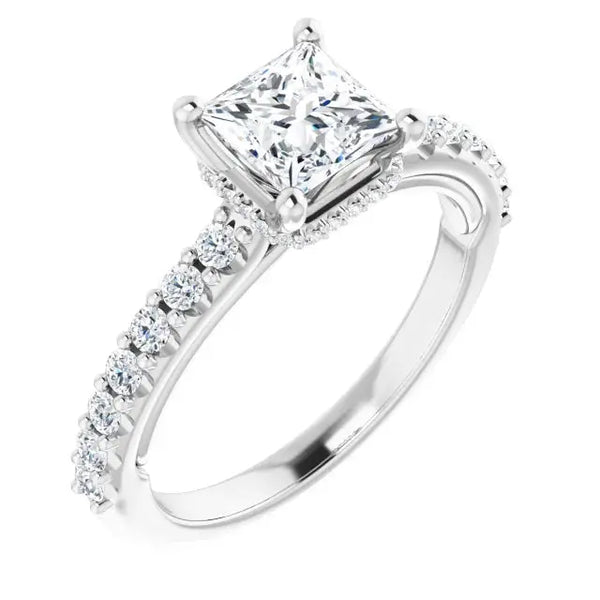 Classic Halo Princess cut Diamond Ring - 4