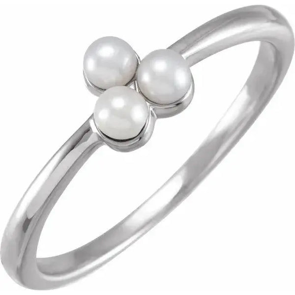 14K Gold Freshwater Pearl Cluster Ring – A Statement of Timeless Sophistication - 3