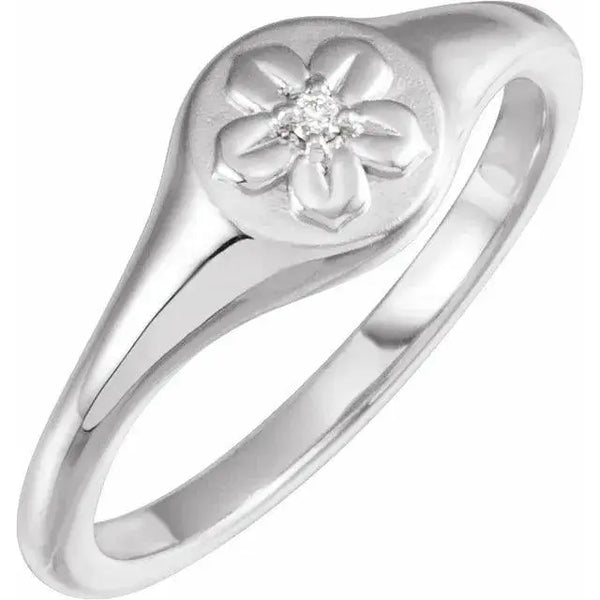 14K Gold Floral Signet Ring – Timeless Elegance for Women - 3