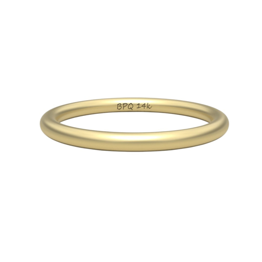 Satin-finish 2 mm wire ring in 14K yellow gold – soft matte sheen band