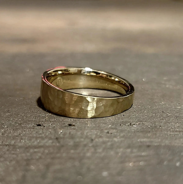 Hammered Tapered Ring in Solid Gold