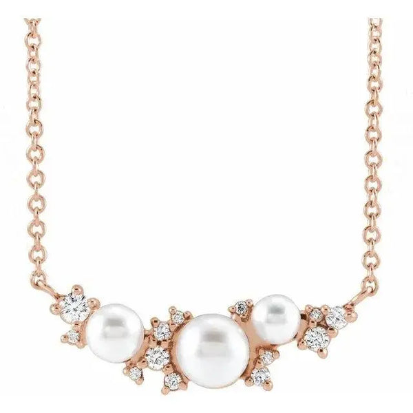 Pearl necklace adorned with diamonds - 4