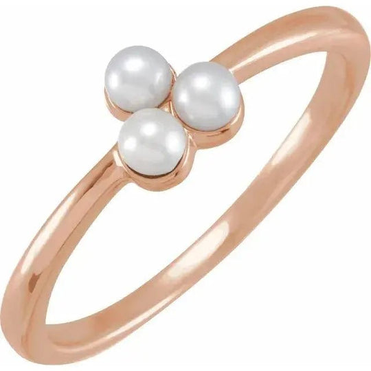 Rose gold pearl ring with a sophisticated cluster arrangement