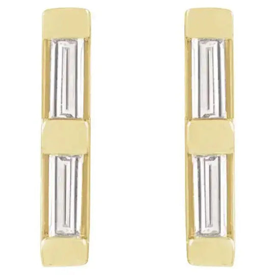 Elegant bar earrings with natural baguette diamonds