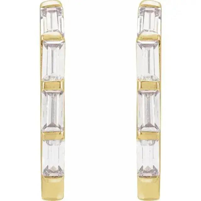 Stylish lab-grown diamond hoop earrings in 14K gold, featuring baguette-cut diamonds for a modern and refined look. Ideal for everyday elegance.