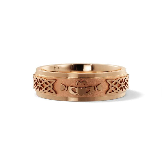 Celtic wedding band in 14K rose gold