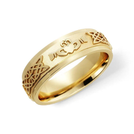 Claddagh Celtic wedding ring for men in 14K yellow gold 6mm