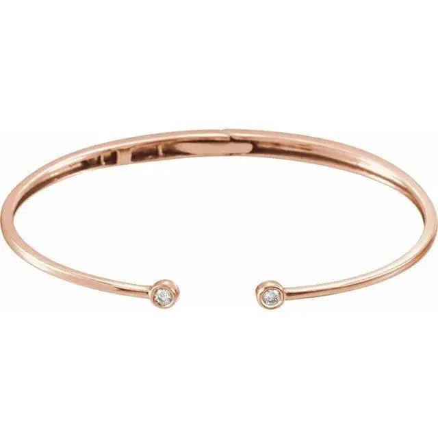 Luxury solid gold bracelet with a secure hinged design