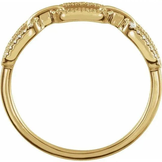 Elegant chain ring available in white, yellow, and rose gold