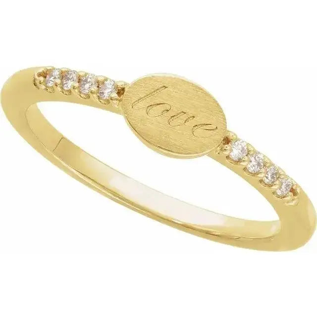 Elegant solid gold ladies ring with timeless design