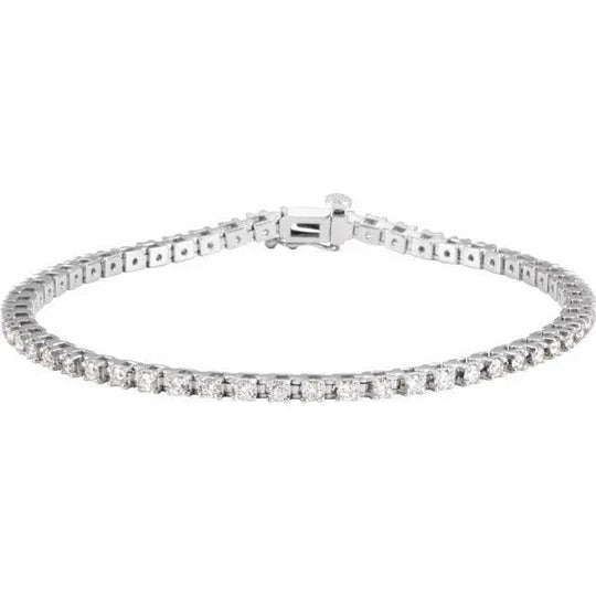 Tennis bracelet 2.25CT in solid gold with brilliant stones